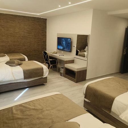 Arena By Trend Hotel Amman Bagian luar foto