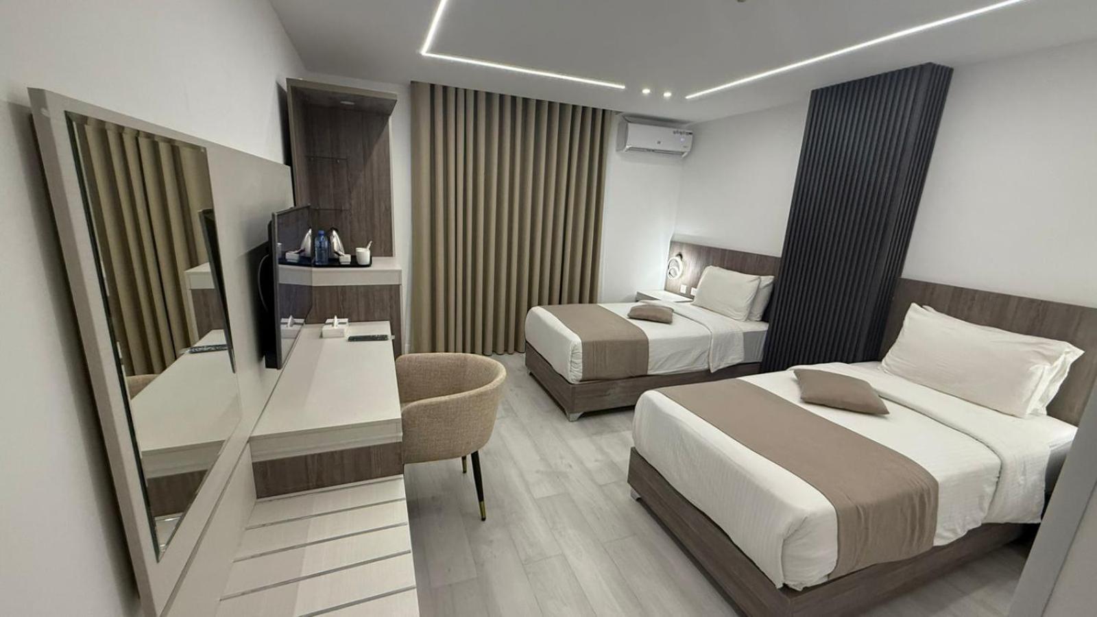Arena By Trend Hotel Amman Bagian luar foto